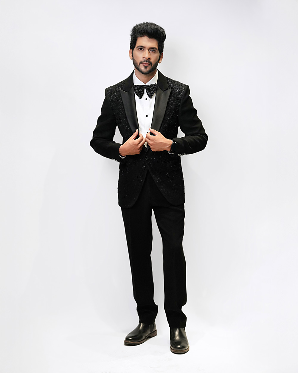 Rain Effect Embroidered Tuxedo Suit