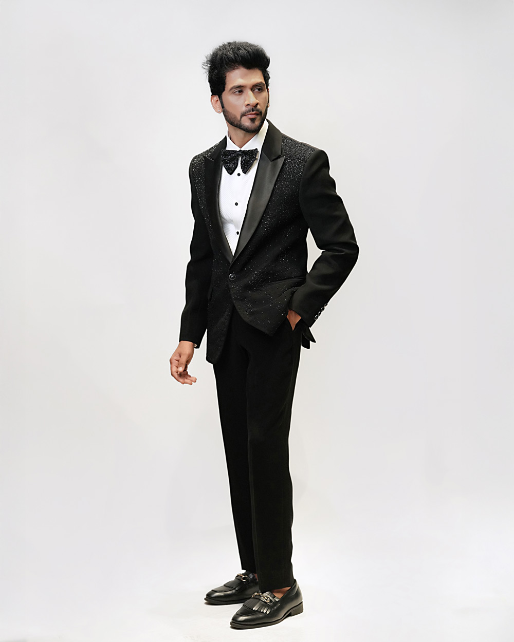 Rain Effect Embroidered Tuxedo Suit - Image 3